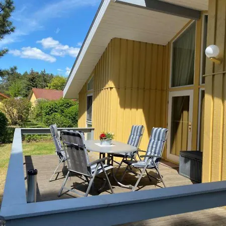 بيت للعطل Mit Sauna Im Mirow