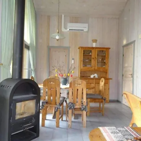 بيت للعطل Mit Sauna Im Mirow