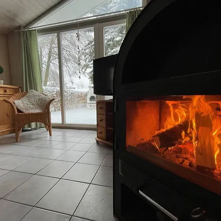 Mit Sauna Im Mirow بيت للعطل *